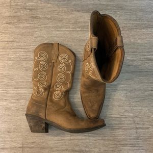 Ariat cowboy boots